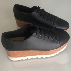 MOSSIMO black white and cork platform shoes